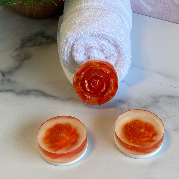 3 Bars Small Rose Round Soaps, Handmade ( PRICE IS FIRM ) - Picture 5 of 8